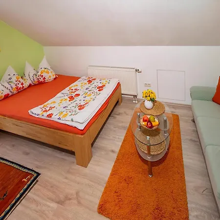 Am Bodensee Mit Garten Und Terrasse Holiday home